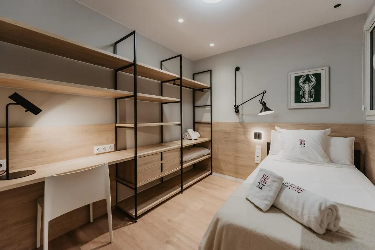 טראסה Petit Luxe Volta Apartaments ספרד